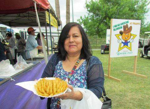 Blooming Onion Customer